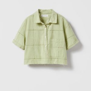 ✨SALE ✨ ZARA EMBROIDERED POLO SHIRT
✨SALE ✨